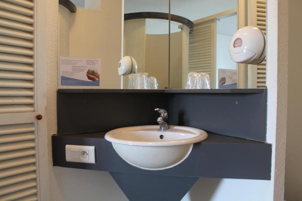 Quick Palace Hotell Noyelles-Godault Rum bild