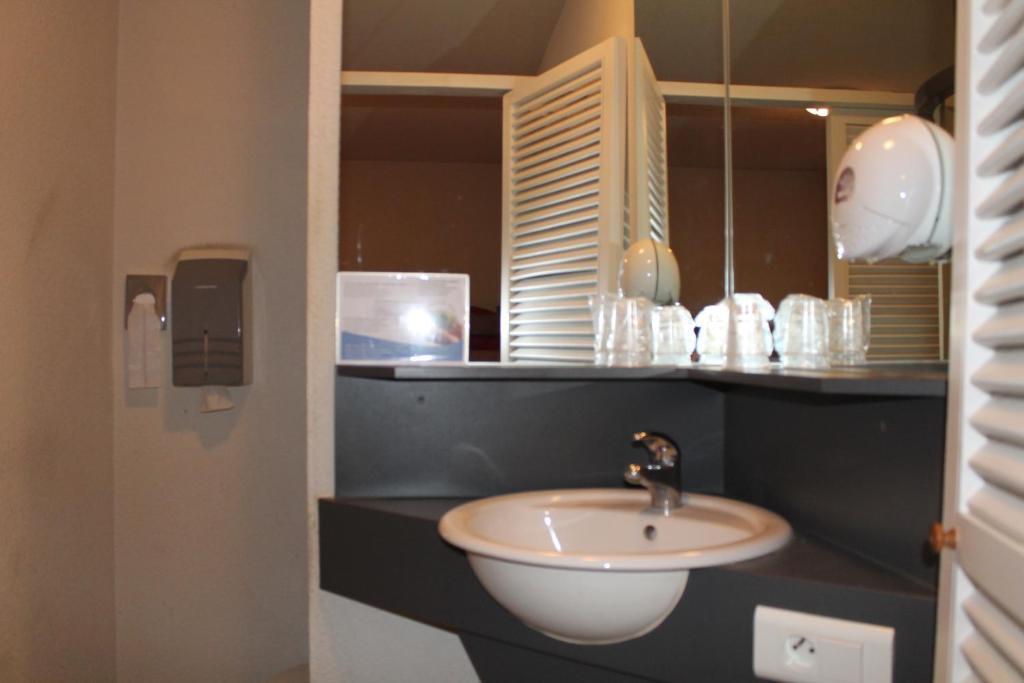 Quick Palace Hotell Noyelles-Godault Rum bild
