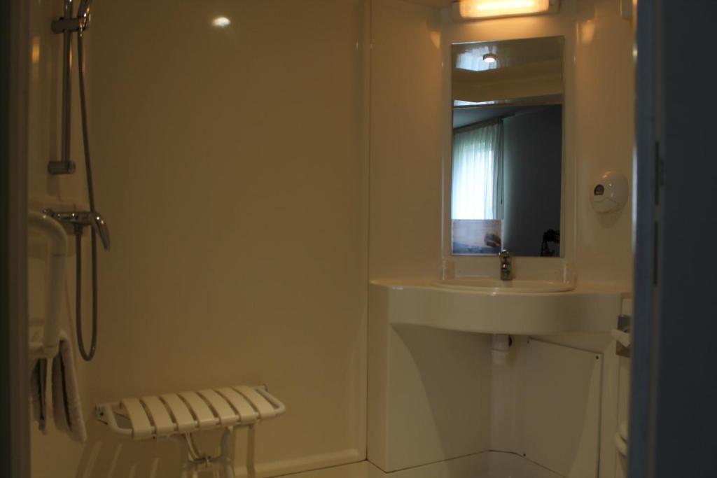 Quick Palace Hotell Noyelles-Godault Rum bild